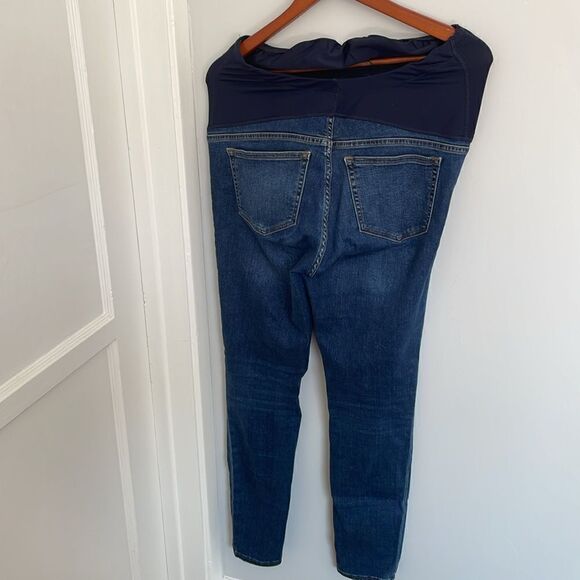 J. Crew women’s maternity jeans size 27 - Picture 3 of 5